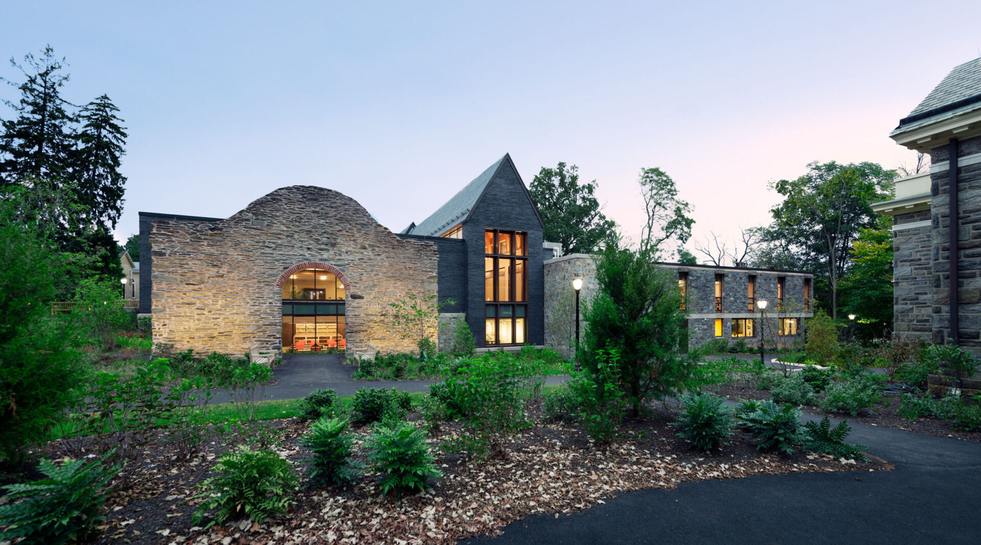 Lutnick Library | Haverford College